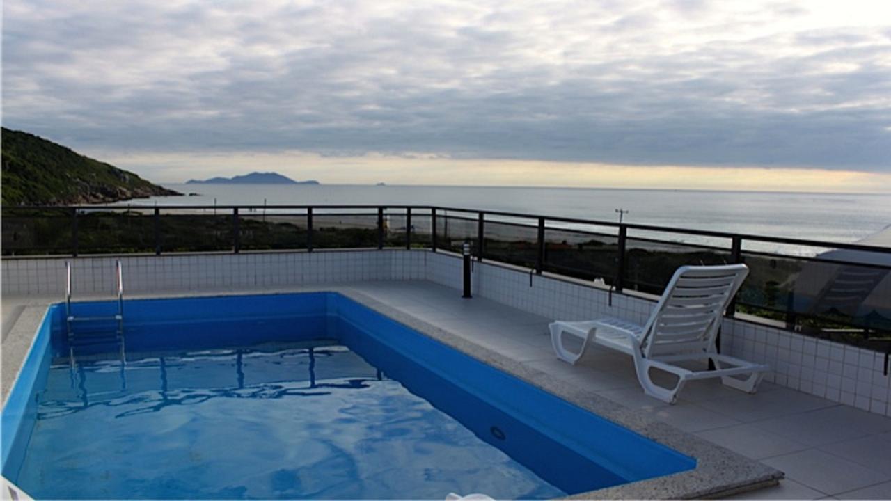 Ferienwohnung Linda Cobertura Frente Mar Com Piscina Privativa E Pe Na Areia! Florianópolis Exterior foto